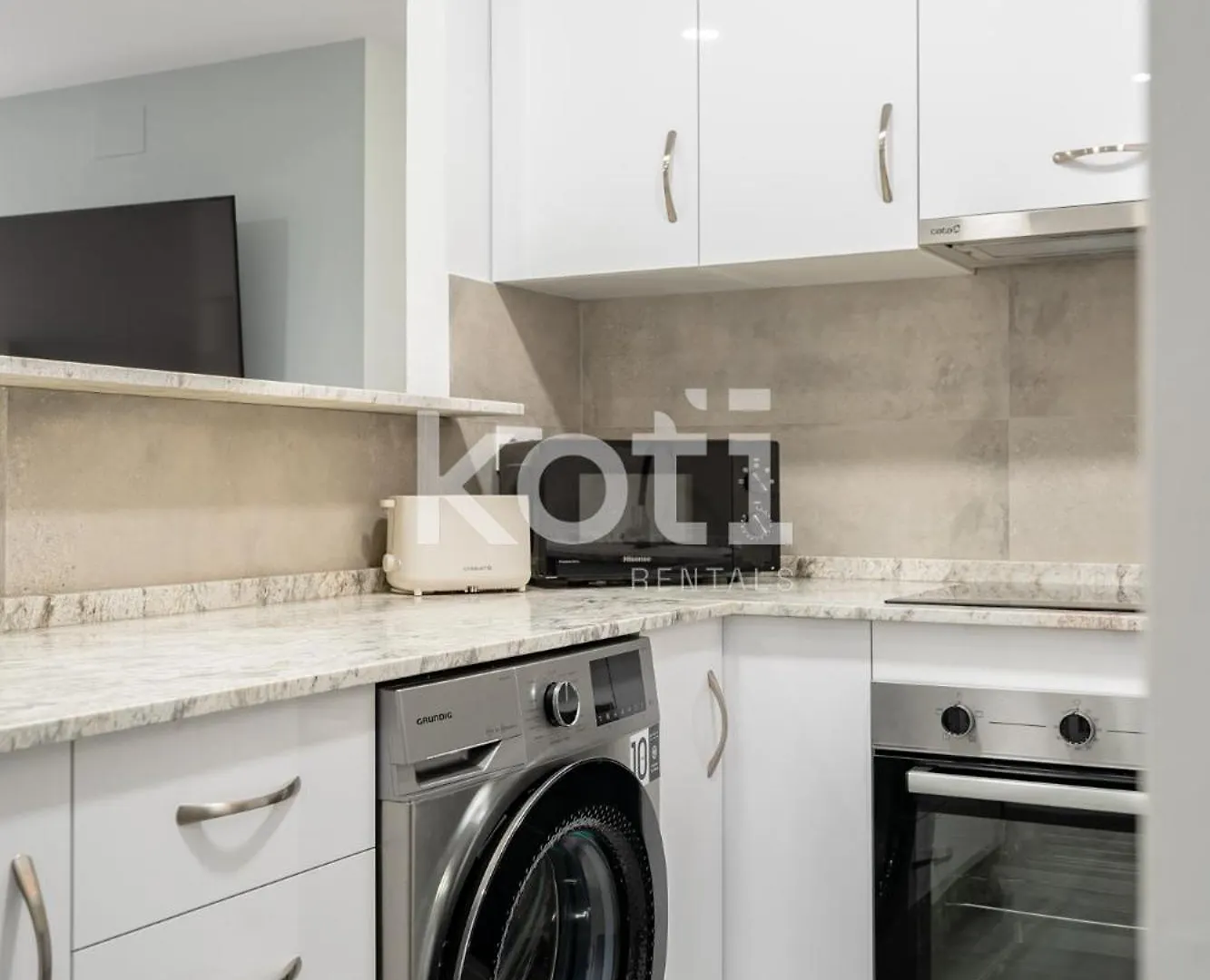 Koti Rentals - Colina Blanca Fuengirola 0*,  Spanje